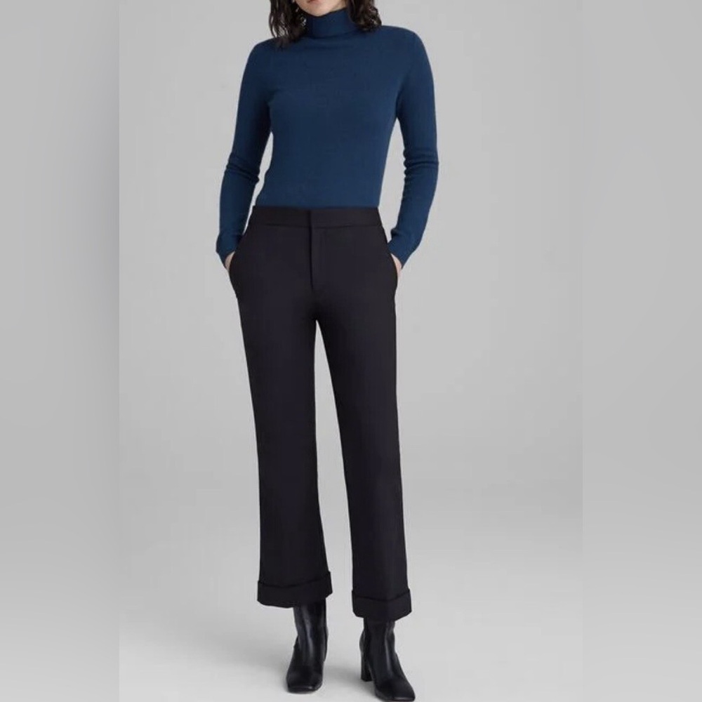 NWOT Club Monaco Cropped Kick Flare Pant